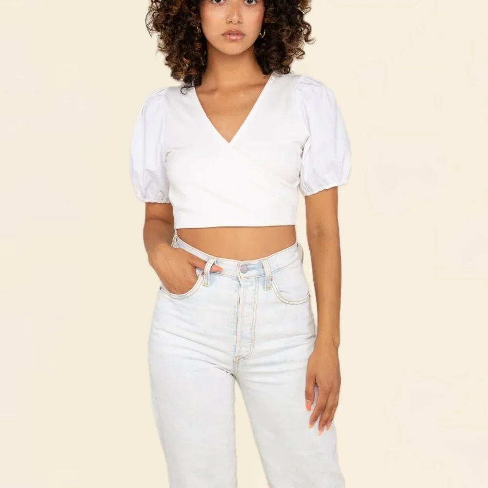 (NWOT) NLT Cotton-Poplin Puff Sleeve V-Neck Crossover Cropped Blouse (White) - Picture 3 of 14